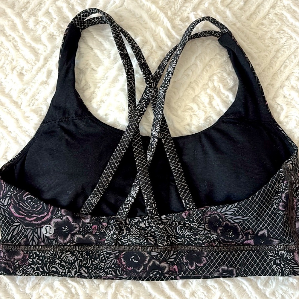 Lululemon Sports Bra - Trellis Bloom Floral Black, Grey and Pink Sports Bra. - Picture 7 of 8